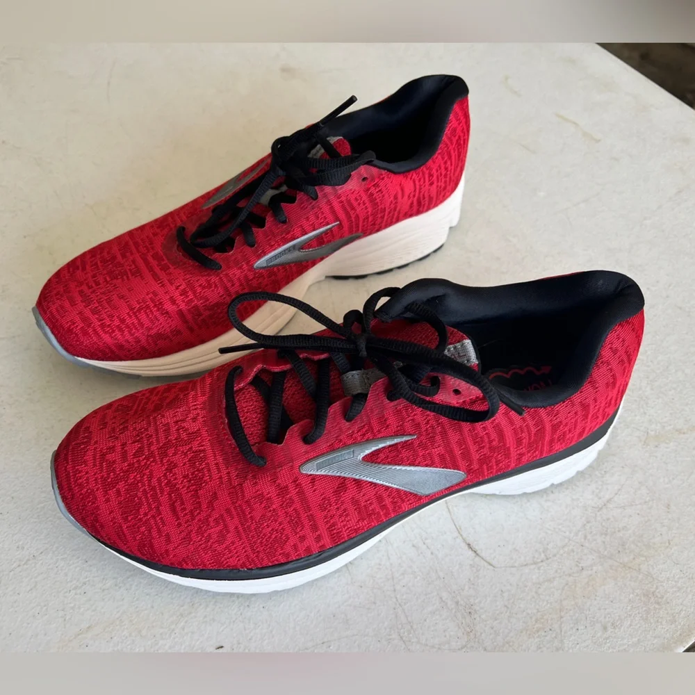 New - Brooks Signal 3 Men’s Running Shoes - Red - Picture 6 of 11